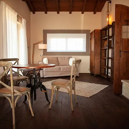 & Spasuitebo Roma Bed & Breakfast *