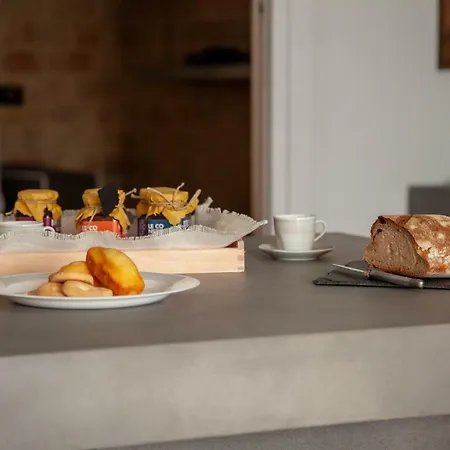 Bed & Breakfast & Spasuitebo Roma *